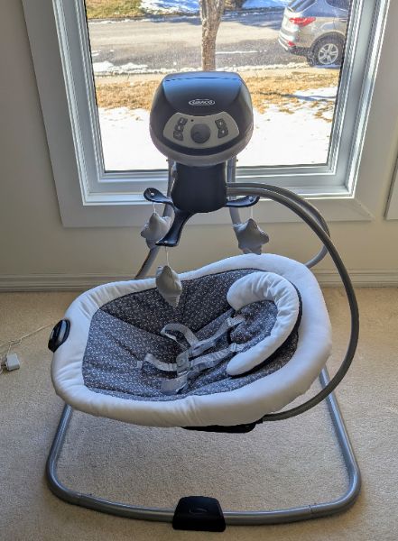 Graco Simple Sway™ LX Baby Swing - Hutton: MRSP $259.00 CAD