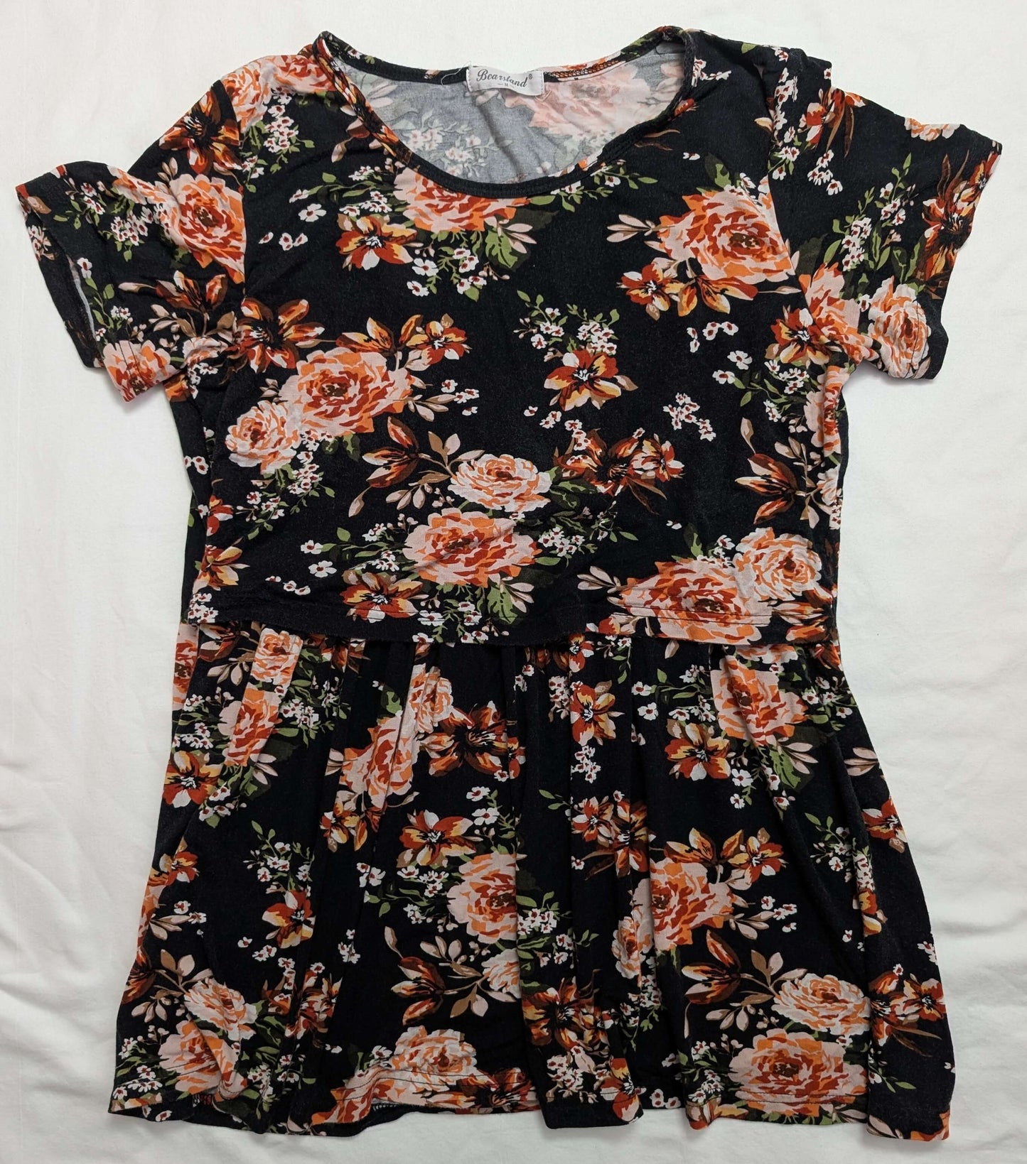 2 Nursing Tops, Green-Black & Floral, Medium, MSRP: $60, Maternity M (8-10)