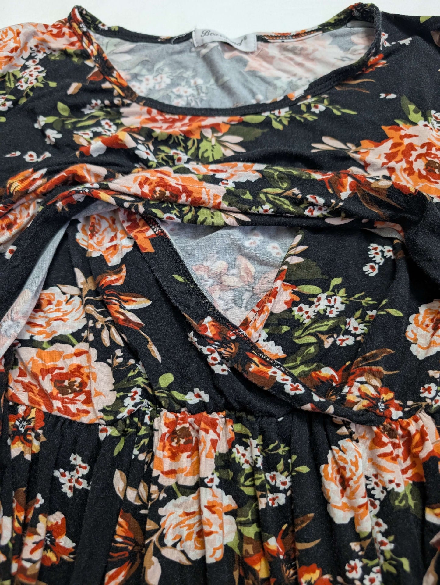 2 Nursing Tops, Green-Black & Floral, Medium, MSRP: $60, Maternity M (8-10)