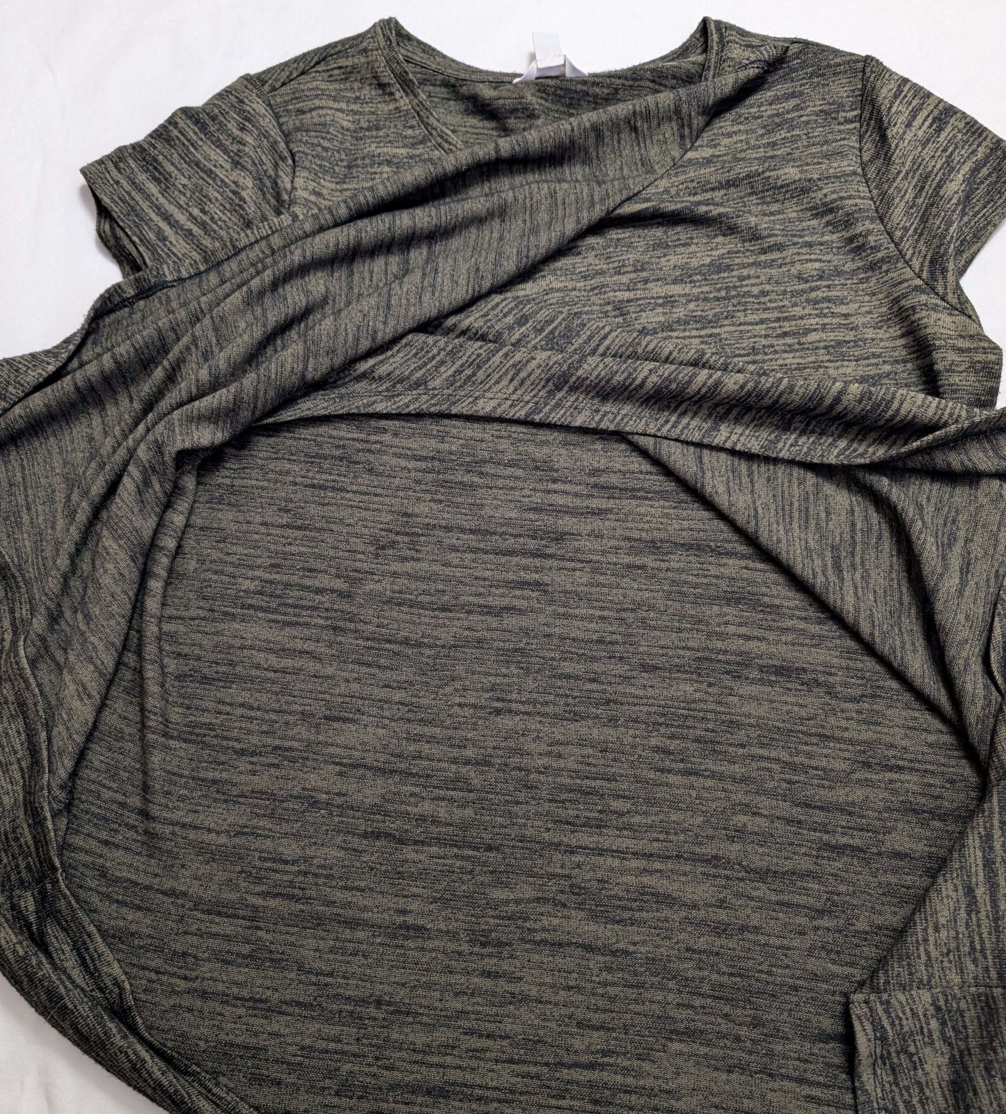2 Nursing Tops, Green-Black & Floral, Medium, MSRP: $60, Maternity M (8-10)