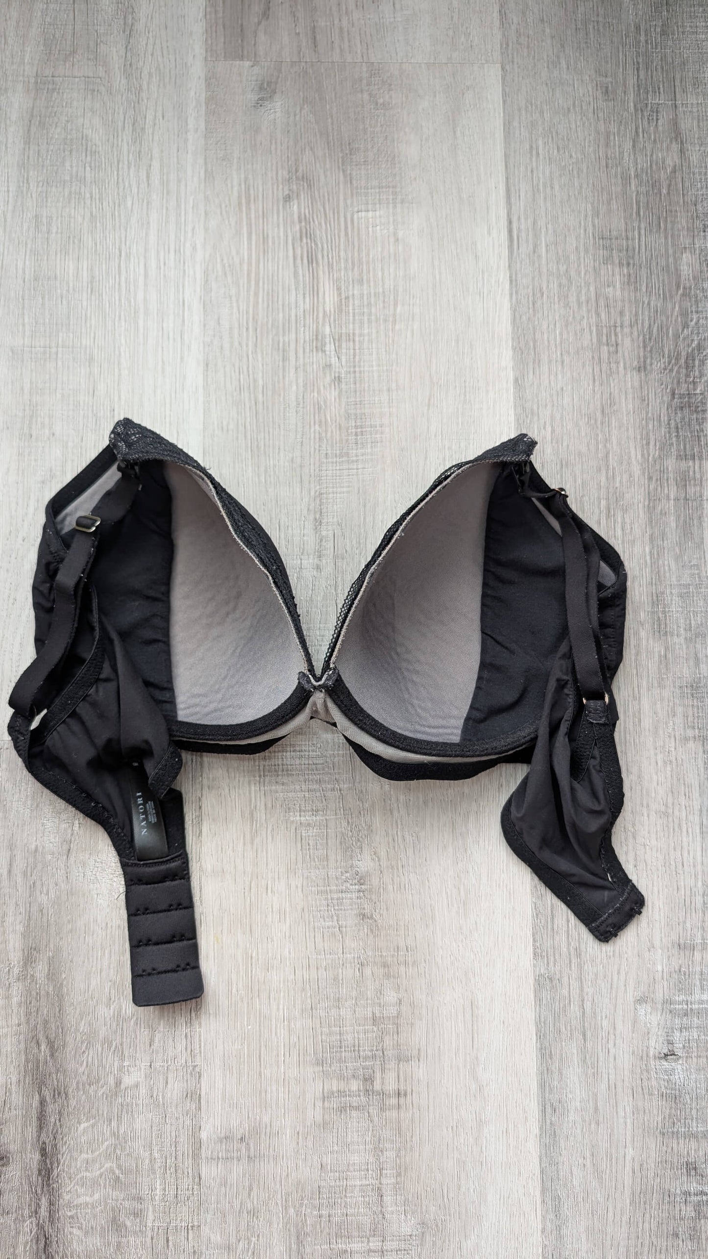 Natori Wireless Nursing Bra 38D MSRP $115, Maternity L (12-14)