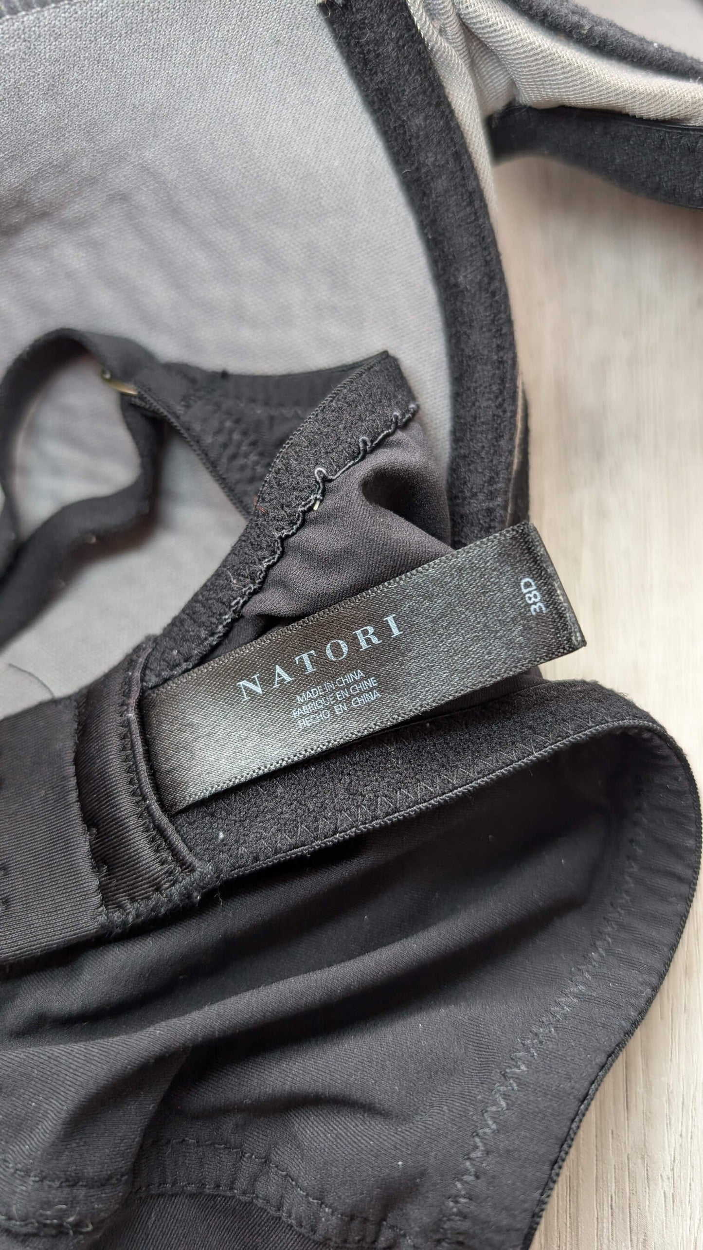 Natori Wireless Nursing Bra 38D MSRP $115, Maternity L (12-14)