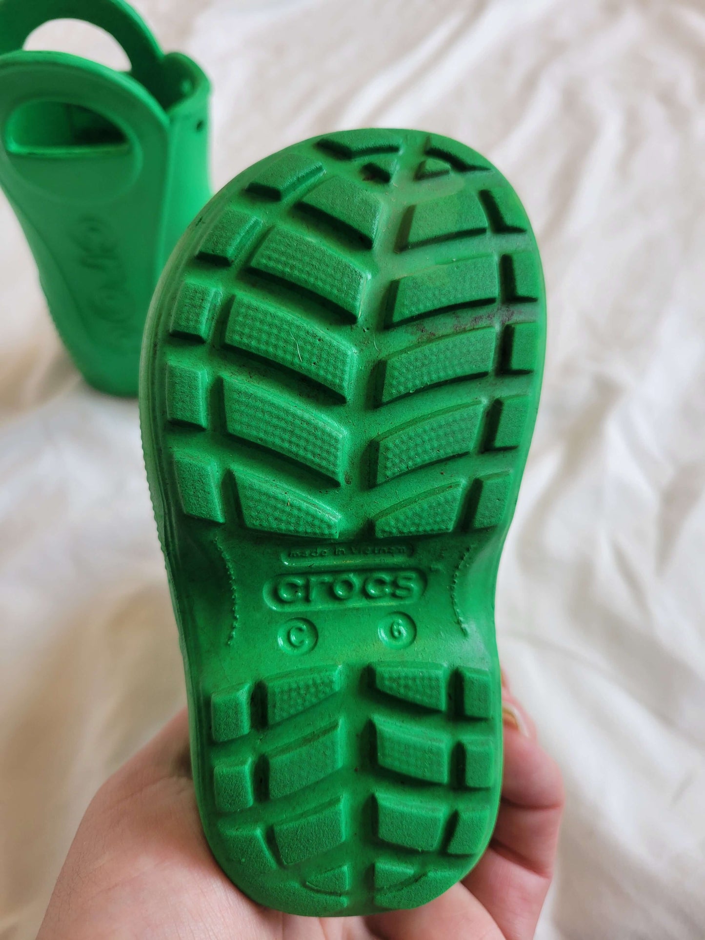 Crocs rainboots- 6c (green) msrp is $49.99, Shoes 6 (Walkers:12-24 mth)