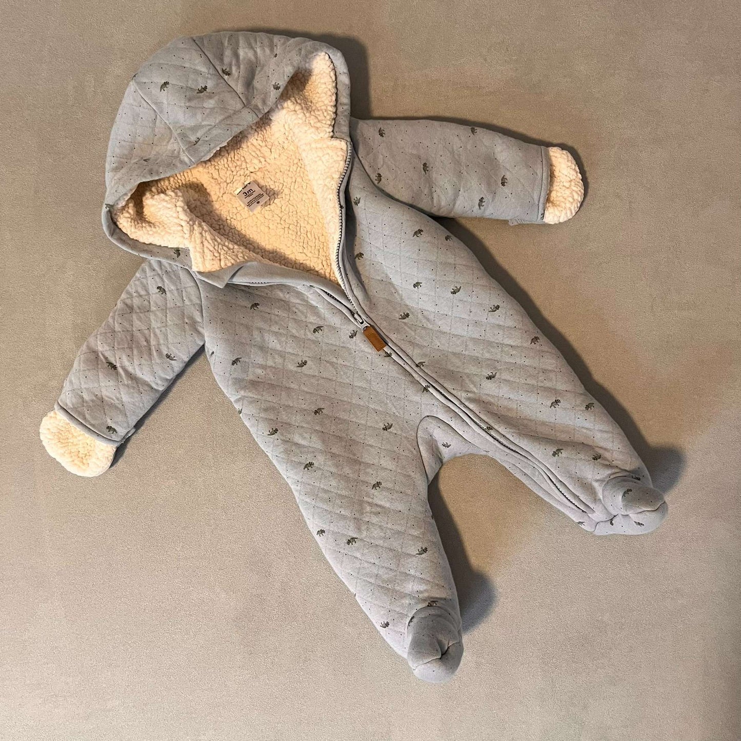 3mth Dino Warm Winter Suit NWOT, Kids 3 Month (0-3M)