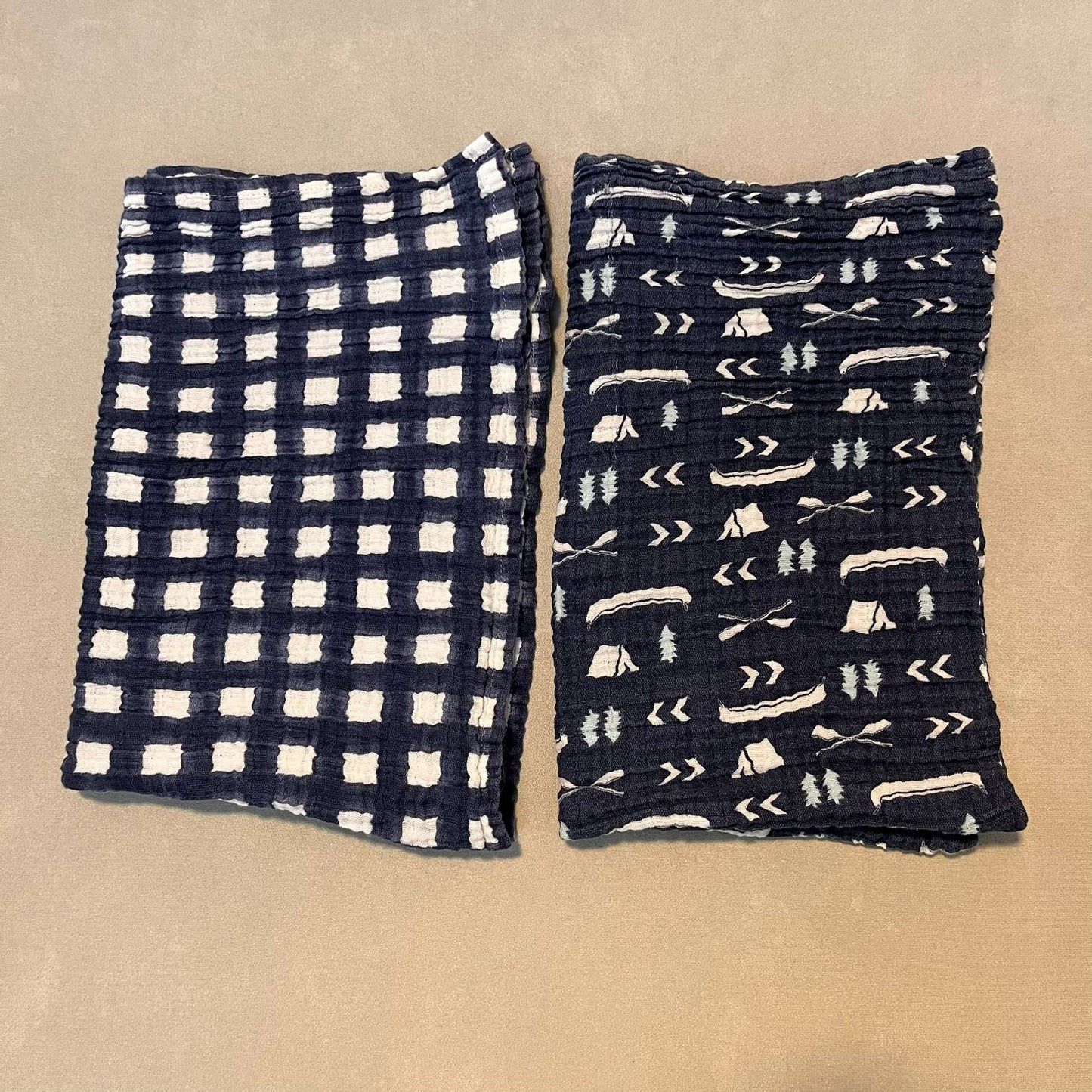 2 x Blankets