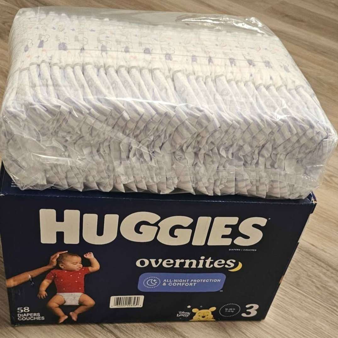 Huggies Overnites Diapers Size 3