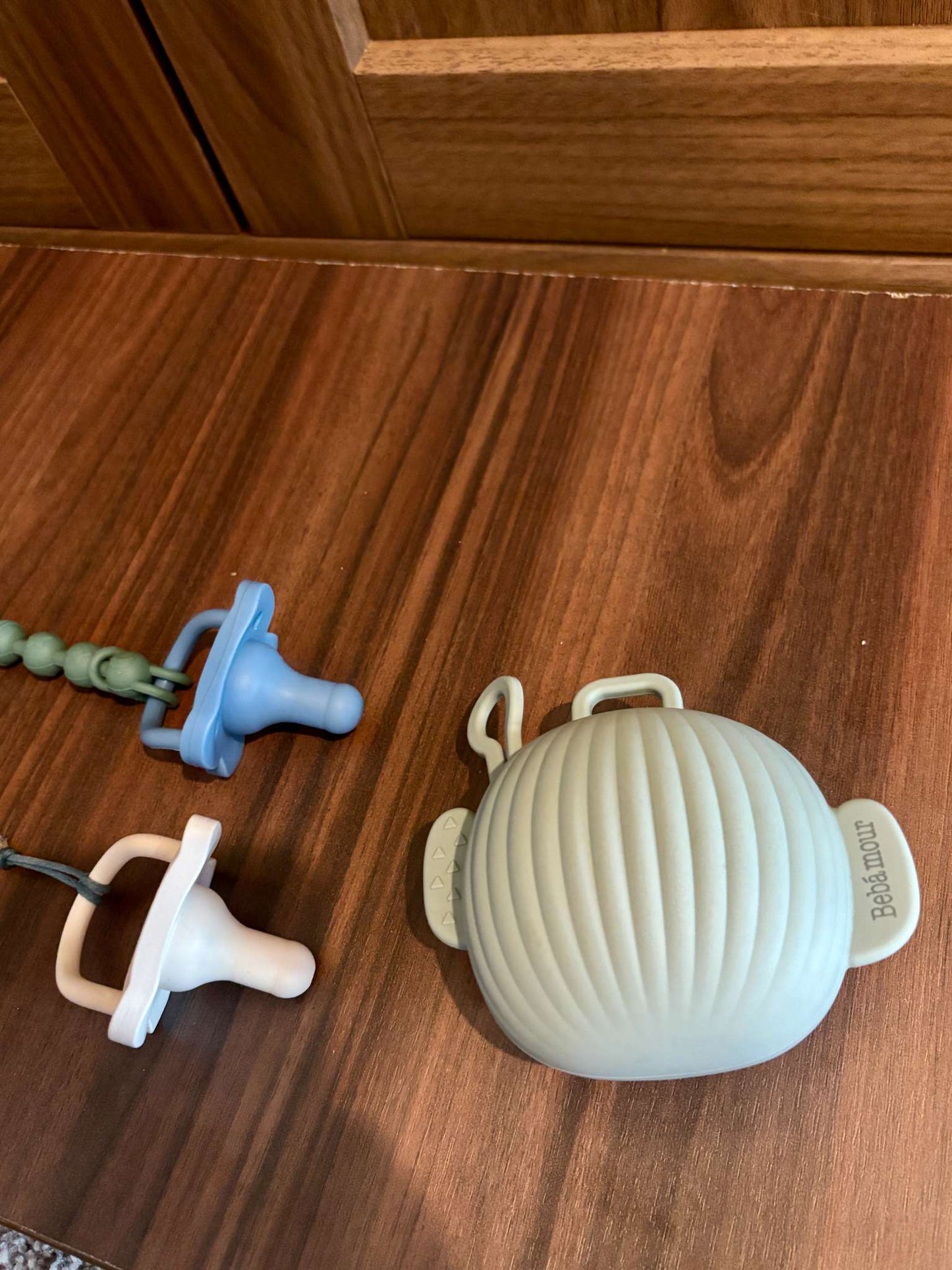Dr. Browns Pacifiers, Cases and Silicone Clips