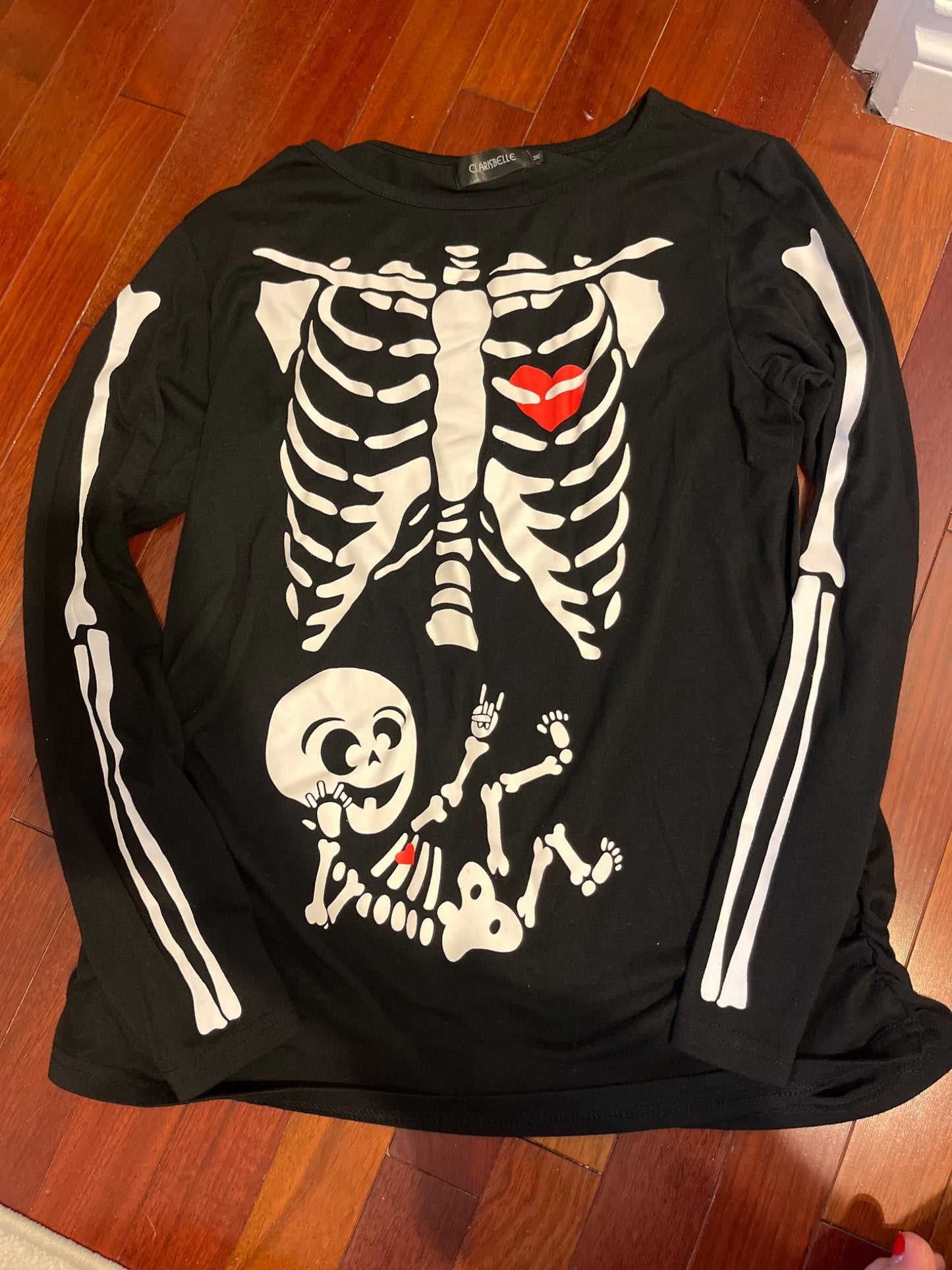 Maternity skeleton shirt , Maternity M (8-10)