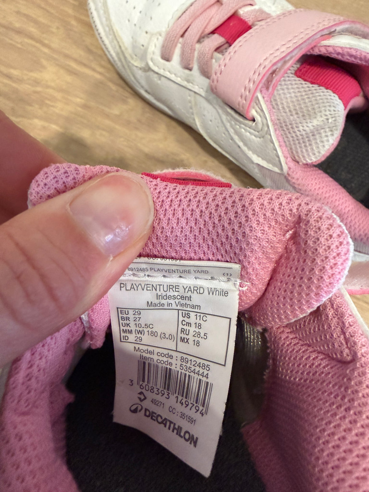 Decathalon Kids Velcro Shoes, Size 11C, Shoes 11 (Toddler:2-4yr)