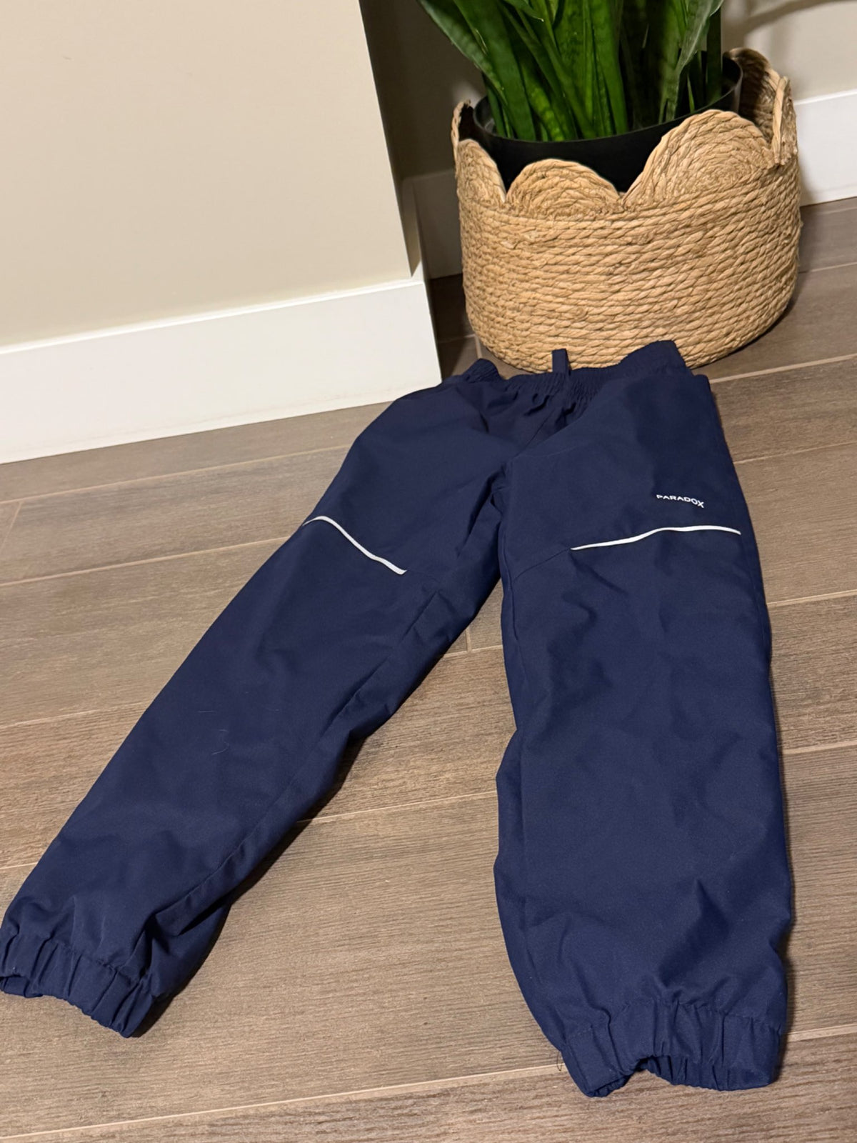Paradox rain jacket and pants size 7/8, Kids 7