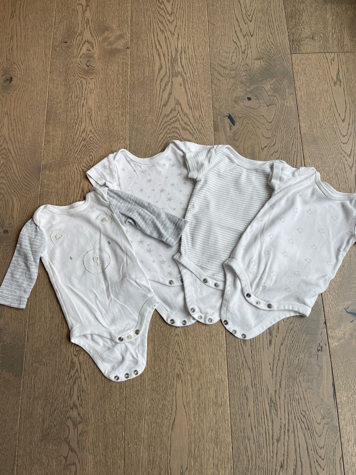 Baby onesies , Kids 3 Month (0-3M)