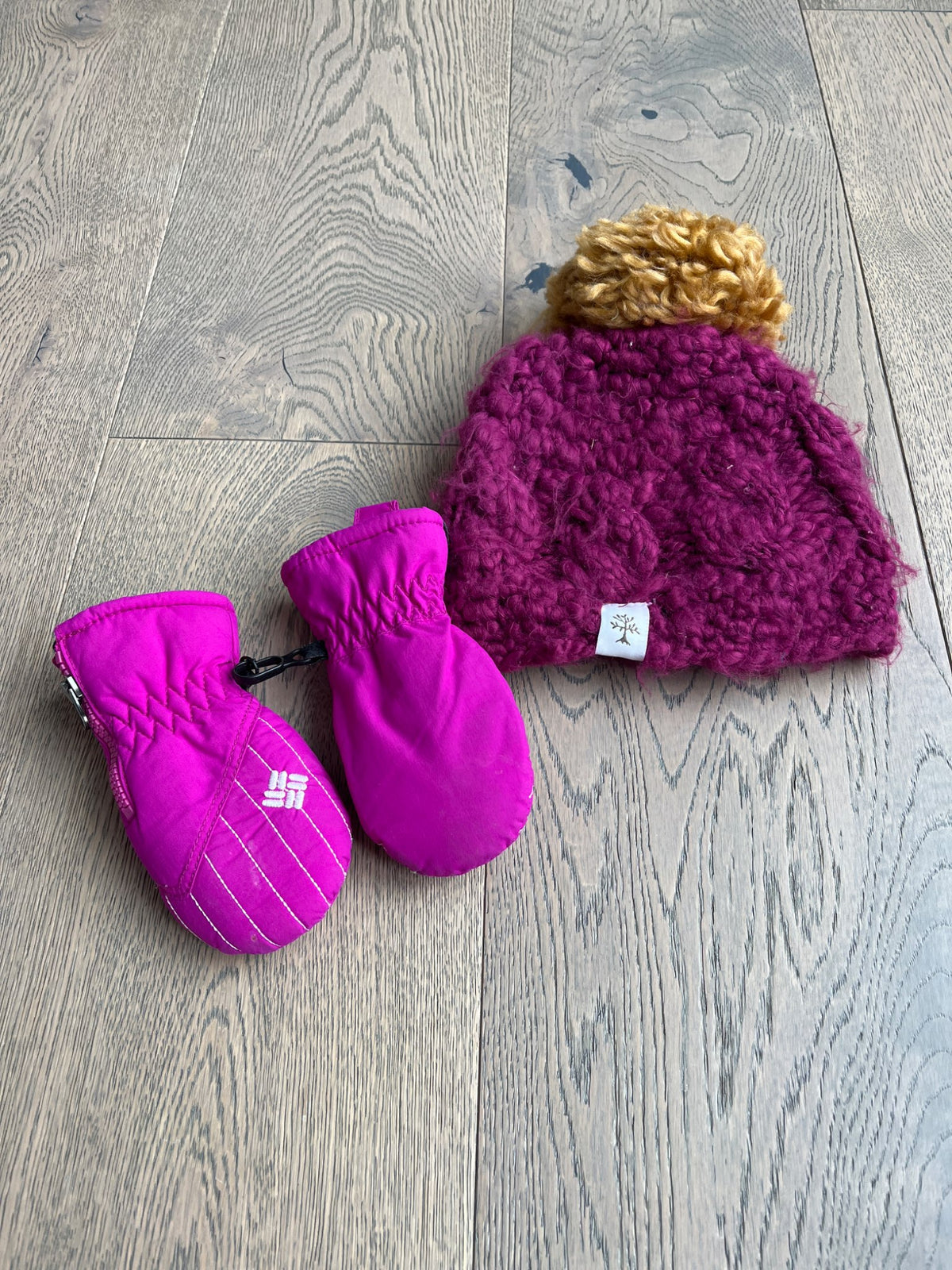 Toque and Mitts, Kids 12 Month (9-12M)