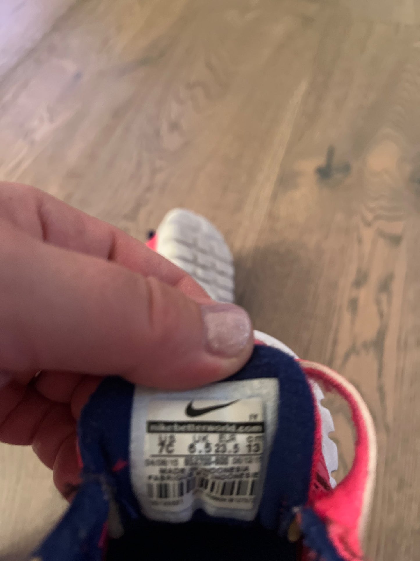Toddler Nike Runner, Shoes 7 (Walkers:12-24 mth)