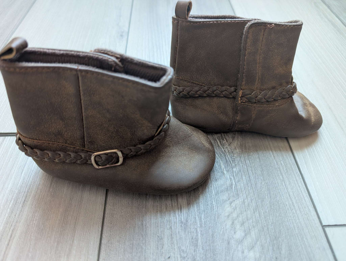 Carters Soft-Soled Brown Boots, Shoes 4 (Baby: 0-12 mth)