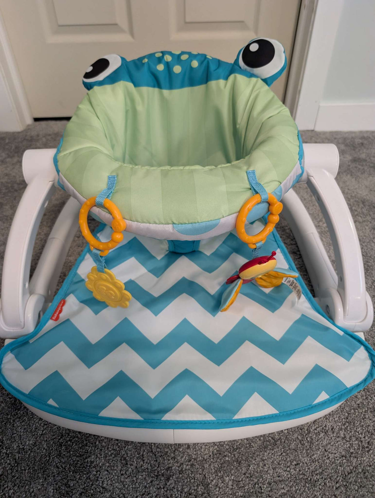 Fisher Price Sit-Me-Up Chair - MSRP: $64.99