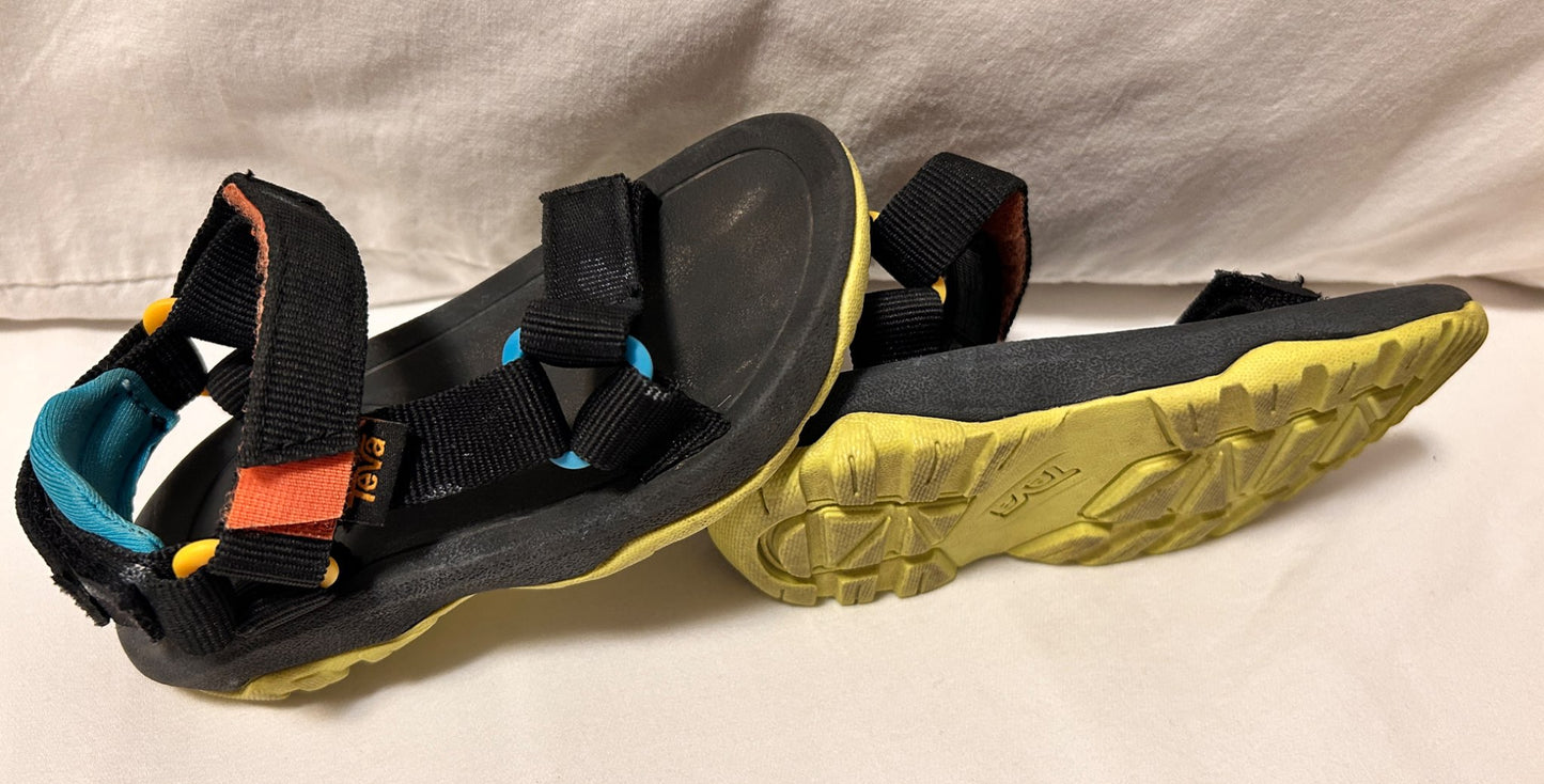 Teva toddler candles size 6 (EU 21), Shoes 6 (Walkers:12-24 mth)