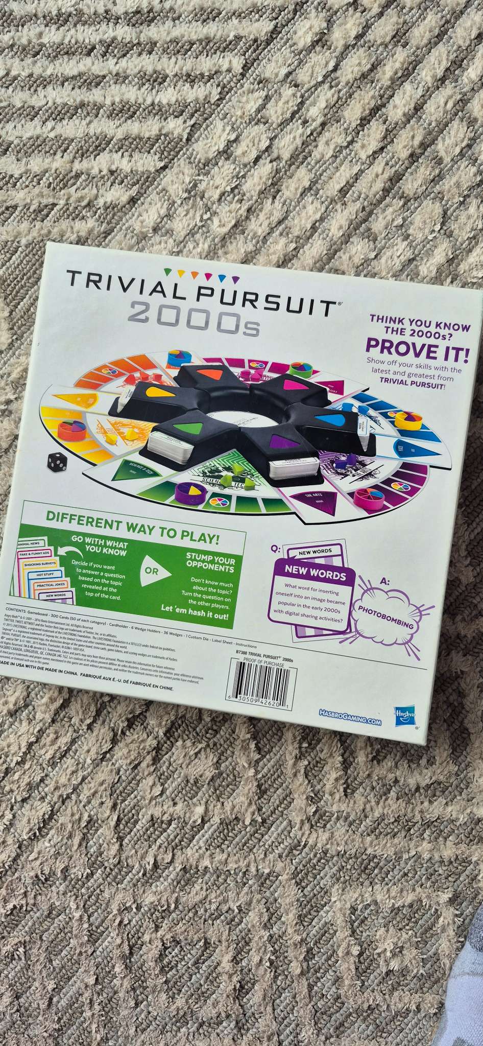 Trivial Pursuit 2000's Board Game