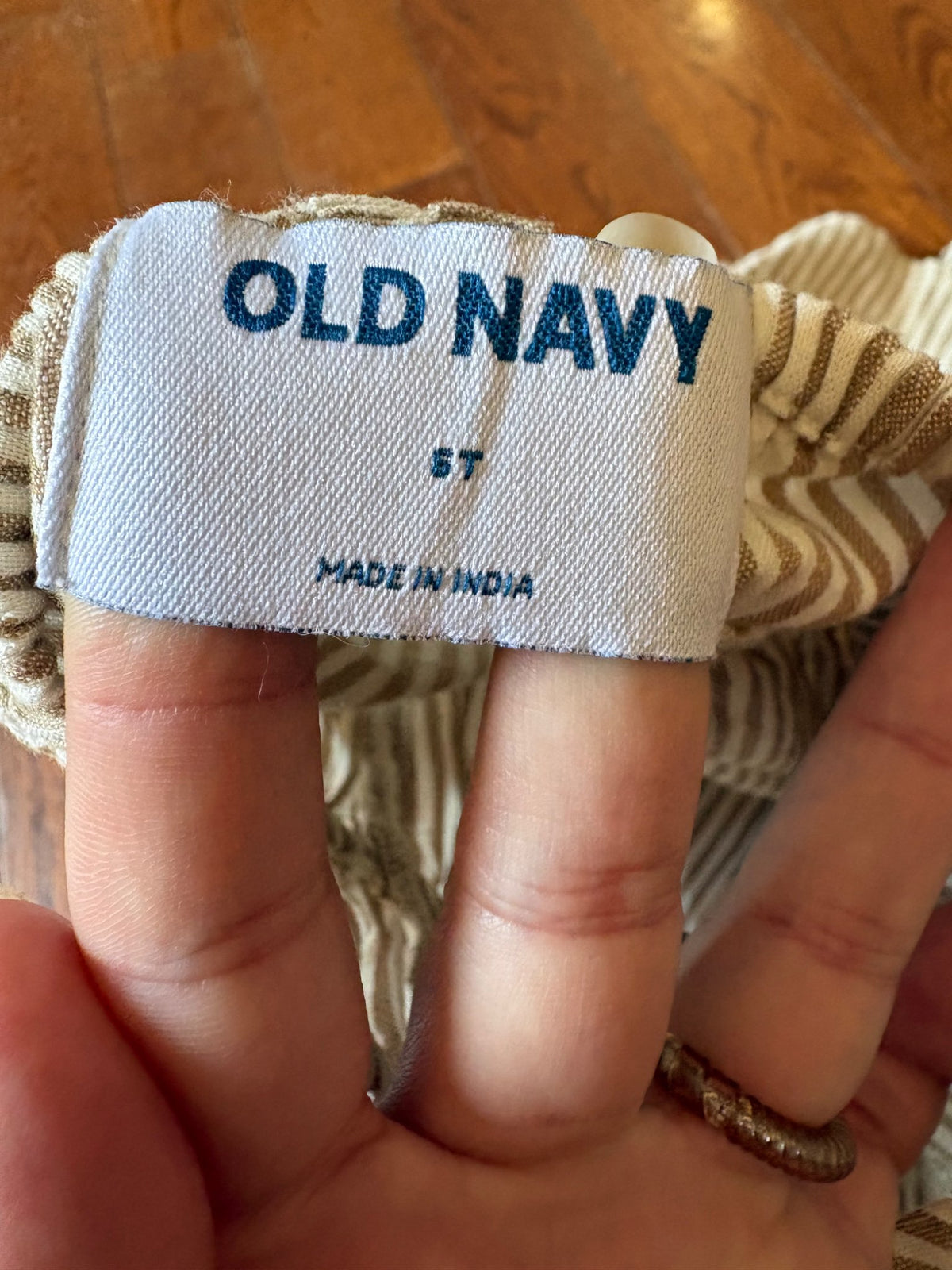Old Navy Pinstriped Romper 5T, Kids 5/5T
