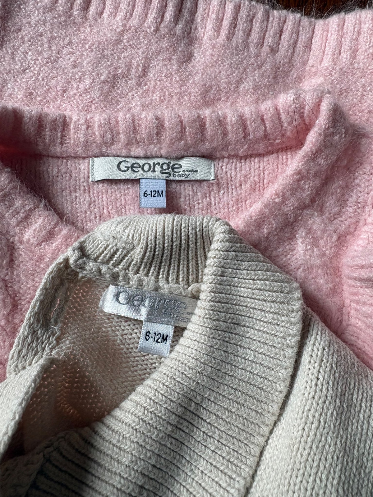 George sweaters 6-12 months , Kids 9 Month (6-9M)