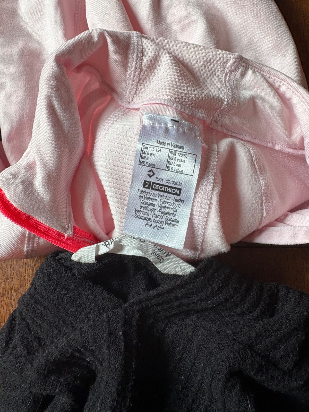 Sweater and Pull over size 6 , Kids 6/6X