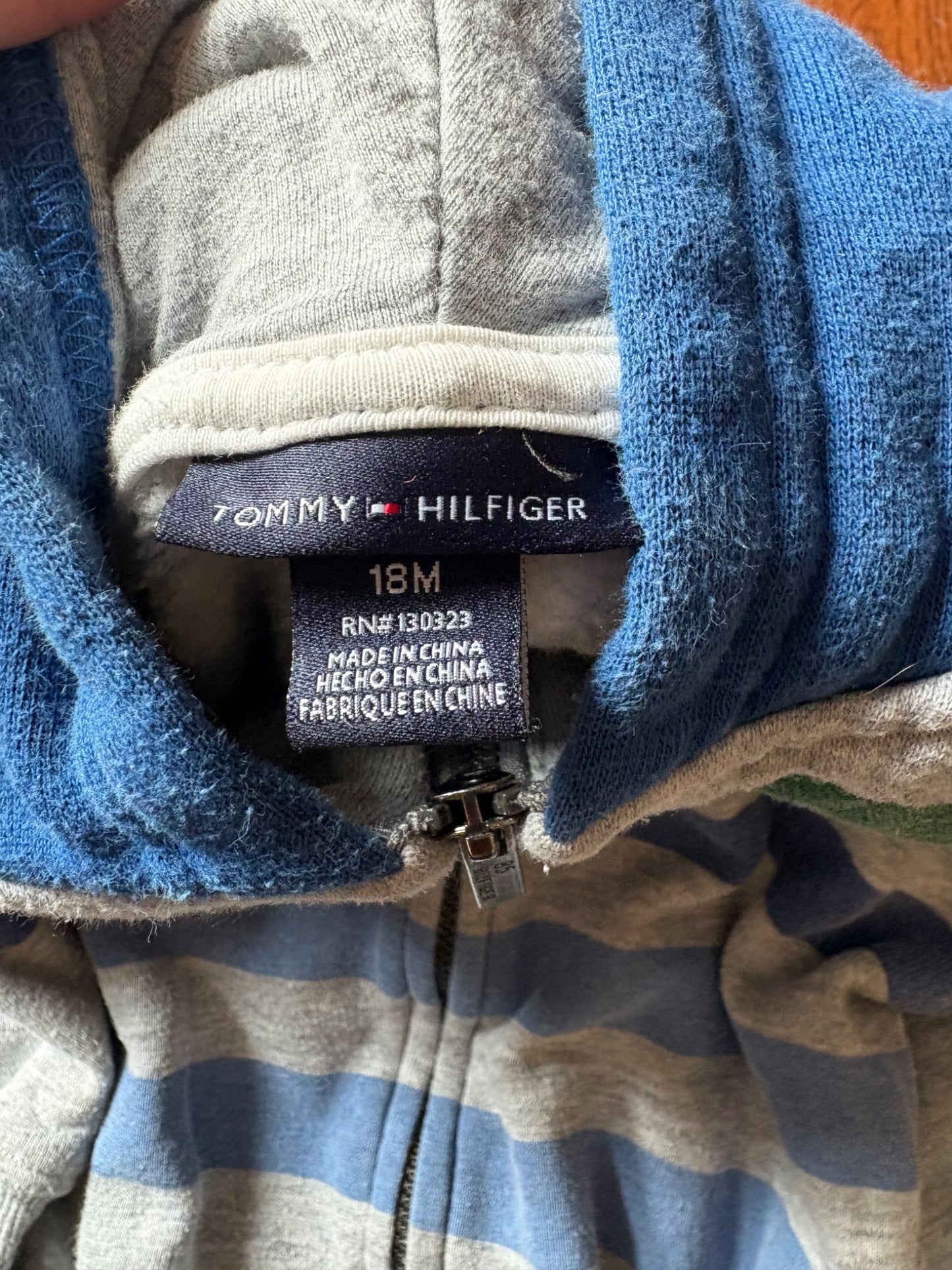 Tommy Hilfiger hoodie 18 months , Kids 18 Month (12-18M)