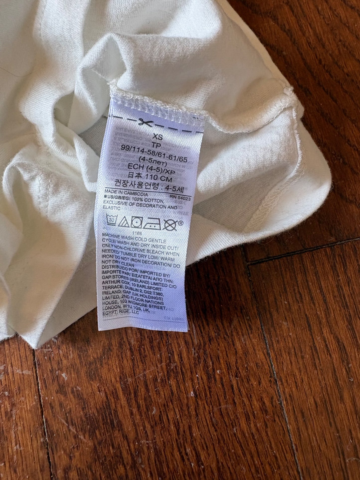 Gap White Romper XS , Kids 5/5T