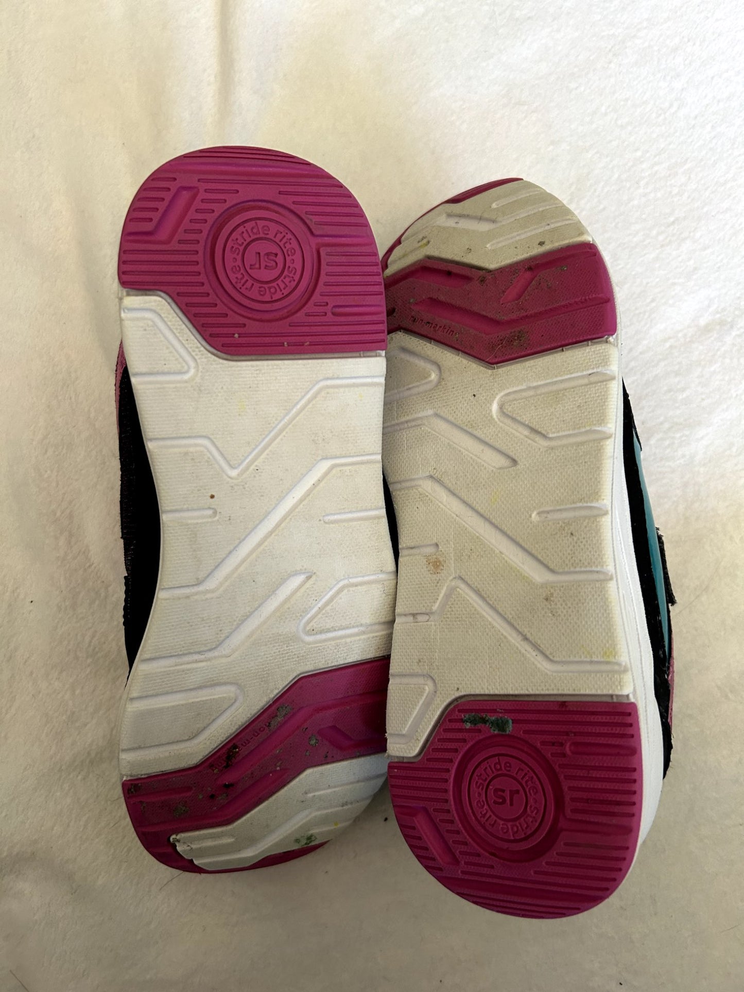 EUC - Stride Rite, Cosmic Light-up Athletic Shoe, Size 3Y, retails $72 new, Shoes 3 (Kids:4-8yr)