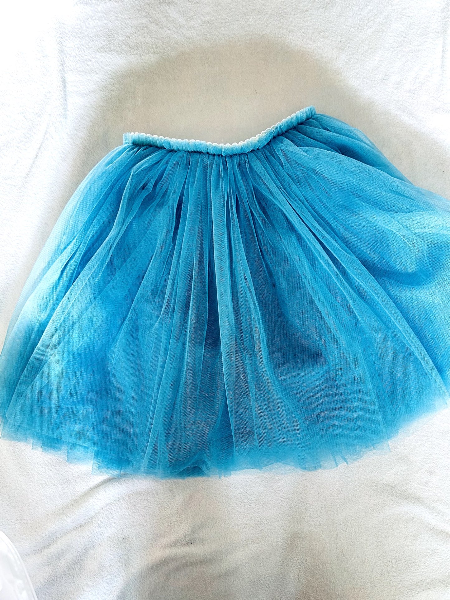 EUC - Blue Tulle Skirt, size 6/7, Kids 6/6X
