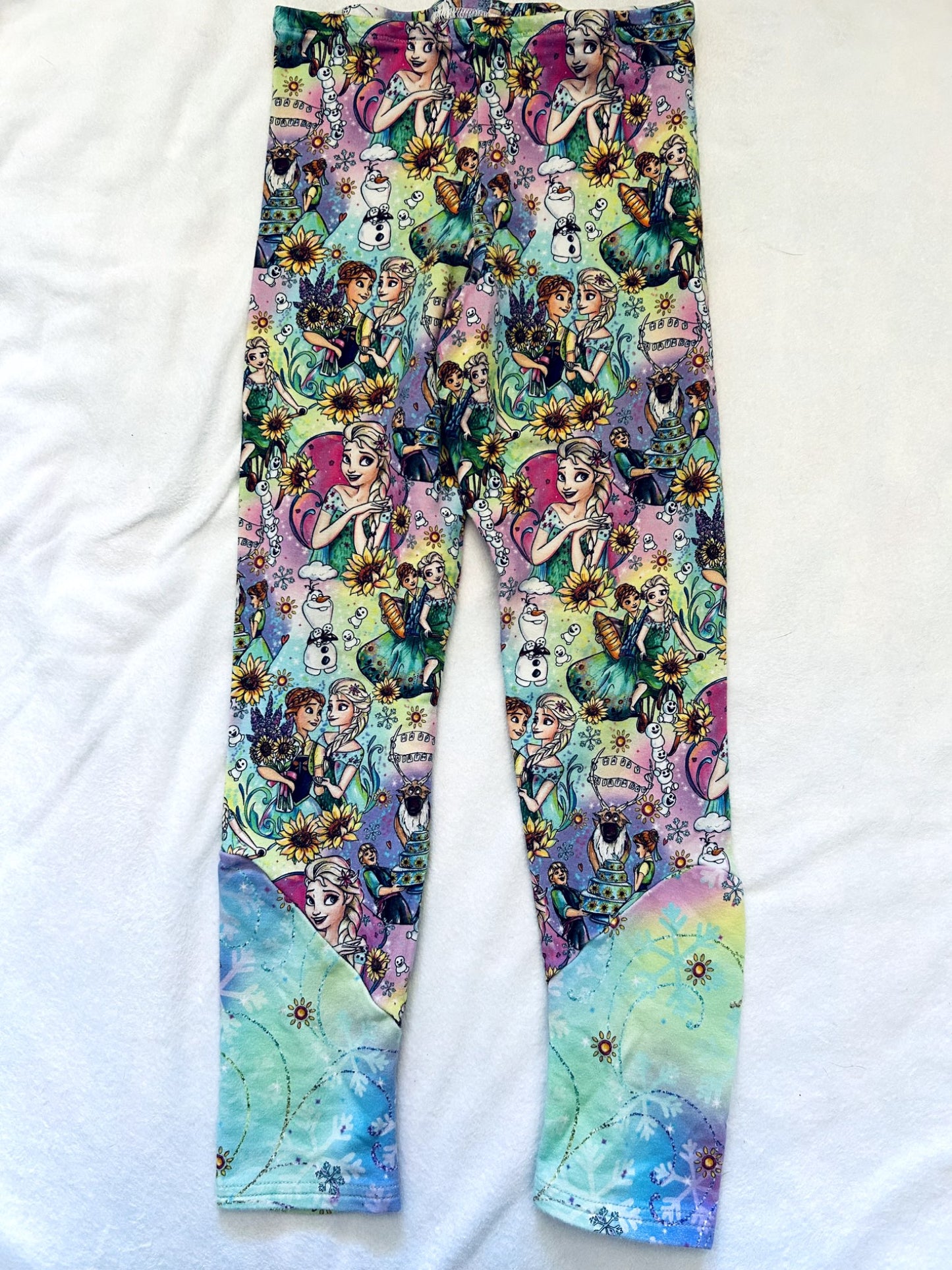 VGUC- Small Shop, Lavender & Lilac, Leggings, Disney Frozen Summer print, size 6, Kids 6/6X