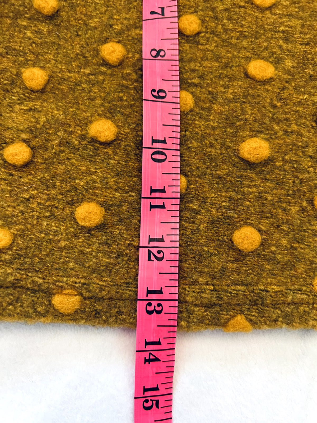 NWOT - Small Shop, Vi &Jax, Cropped sweater, yellow dots, size 8/9, retails $45 new, Kids 8