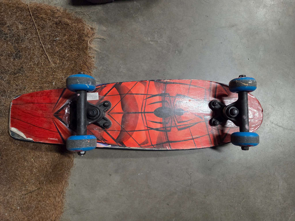 toddler spider man skateboard