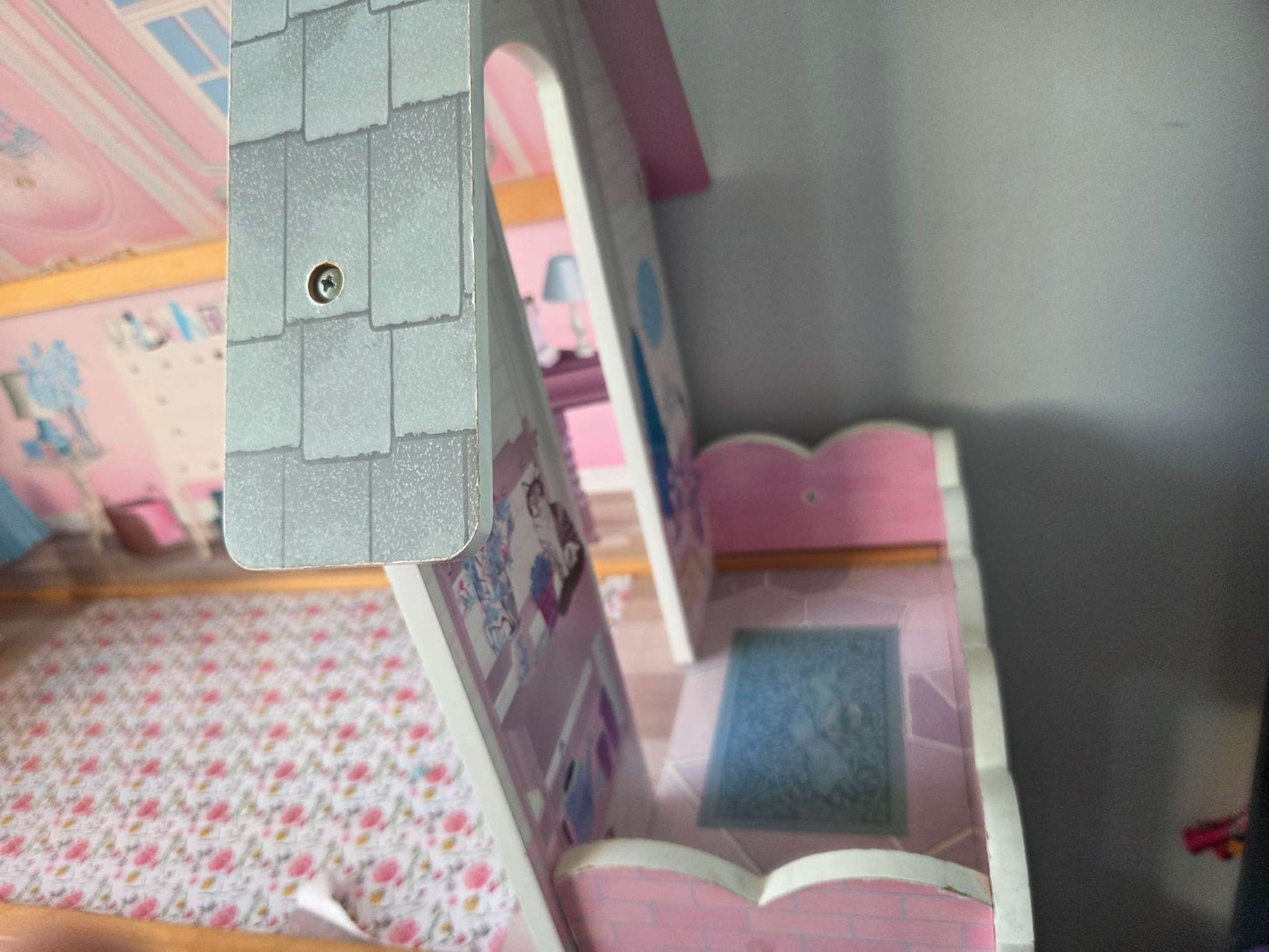 Doll House