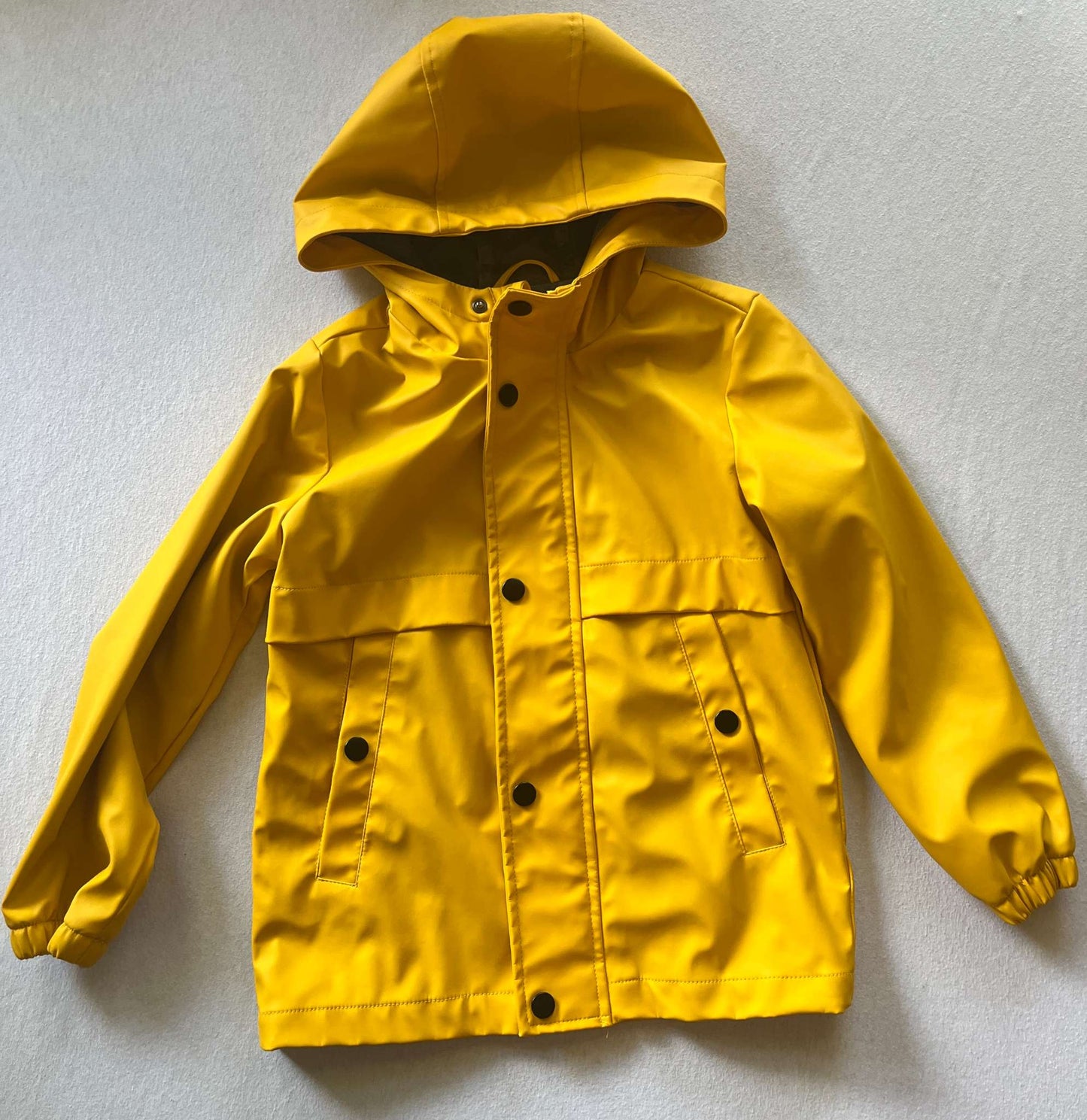 Yellow Raincoat, George, Size 6, Kids 6/6X (extra small)