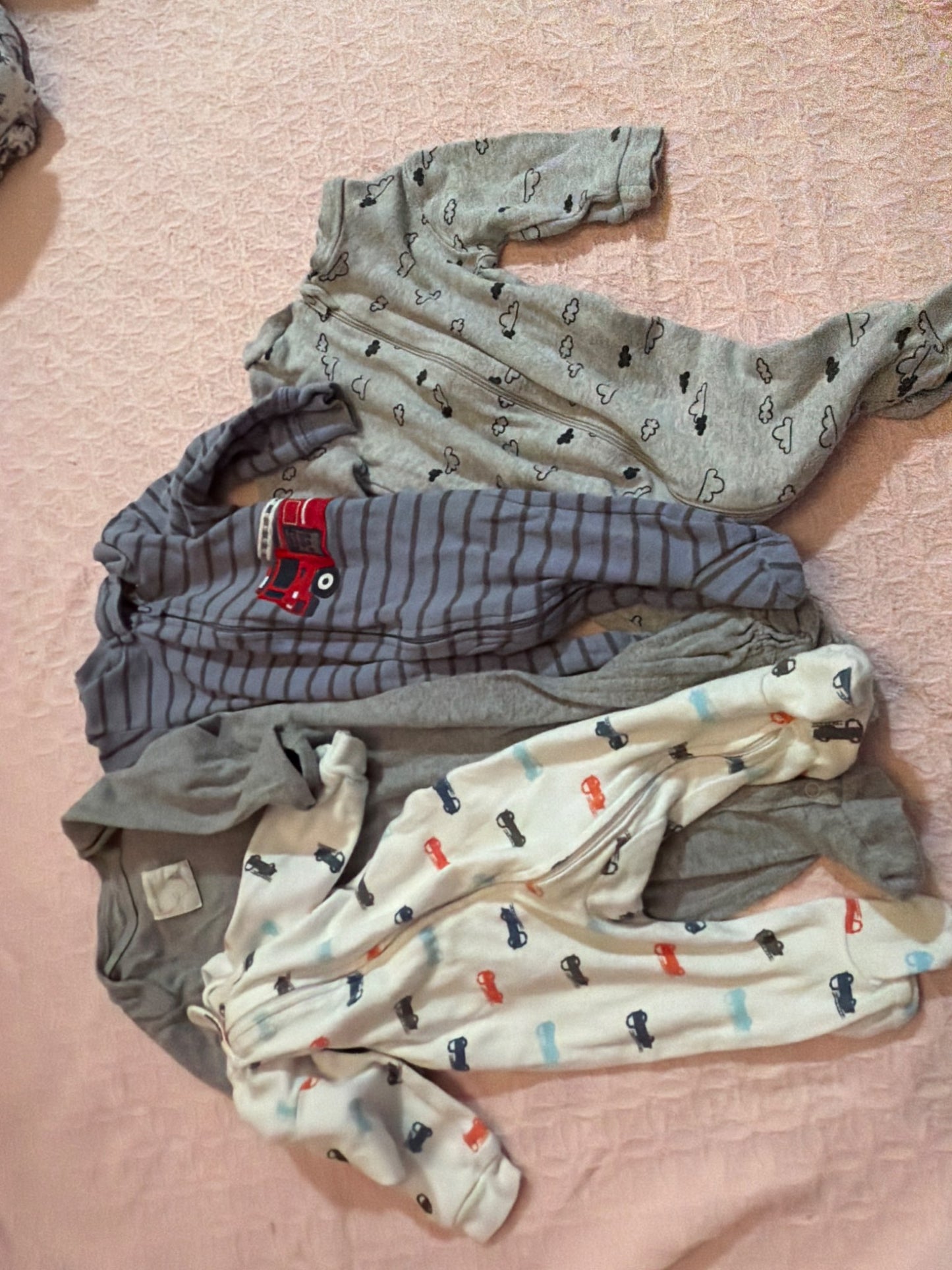 Assorted footed pajamas lot, Kids 3 Month (0-3M)