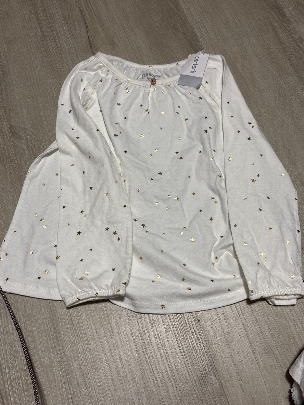 Oshkosh White Shirt with Gold Stars Size 6, Kids 6/6X