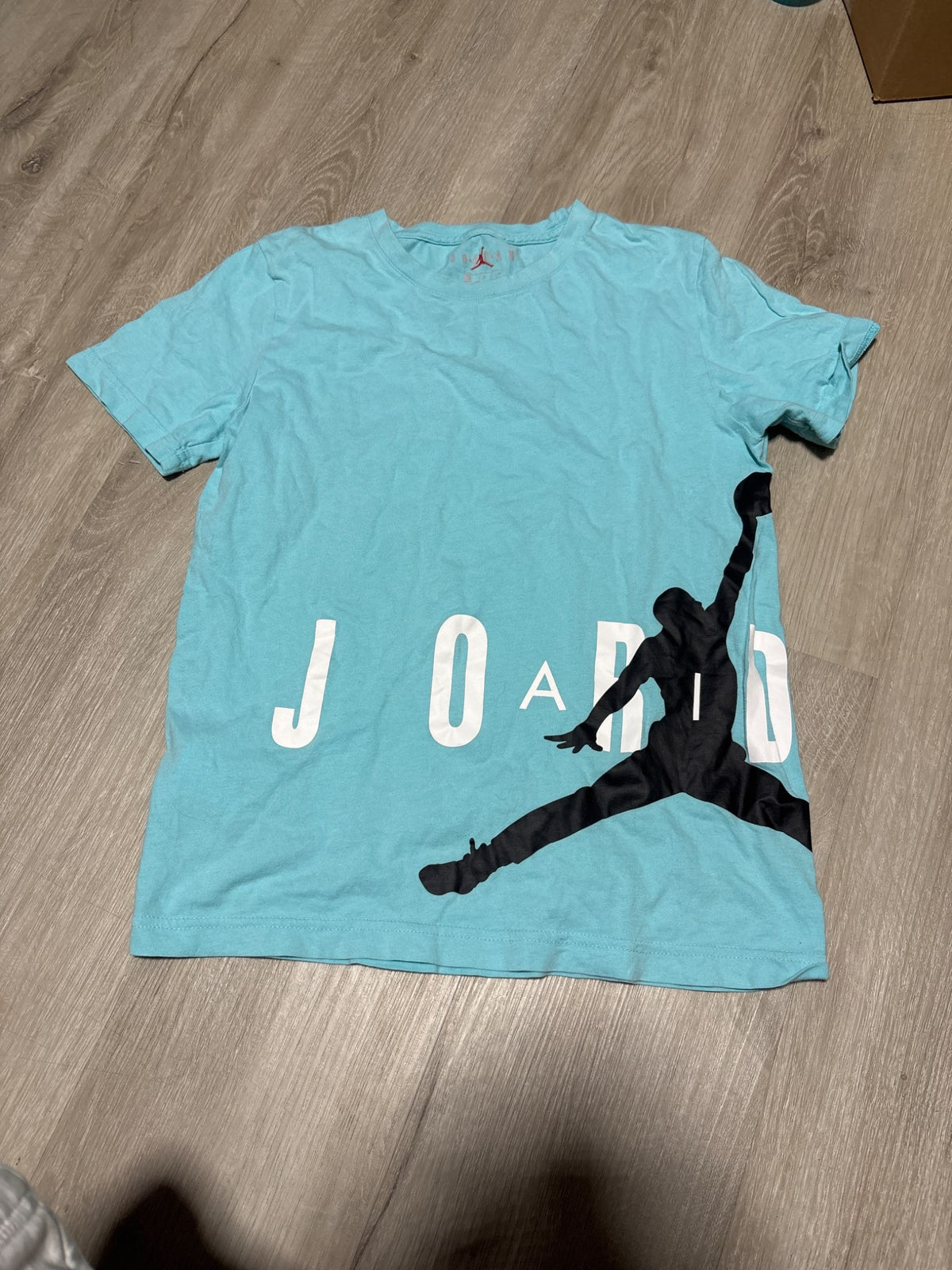 Jordan Blue Short Sleeve Shirt Size 10-12, Kids 10