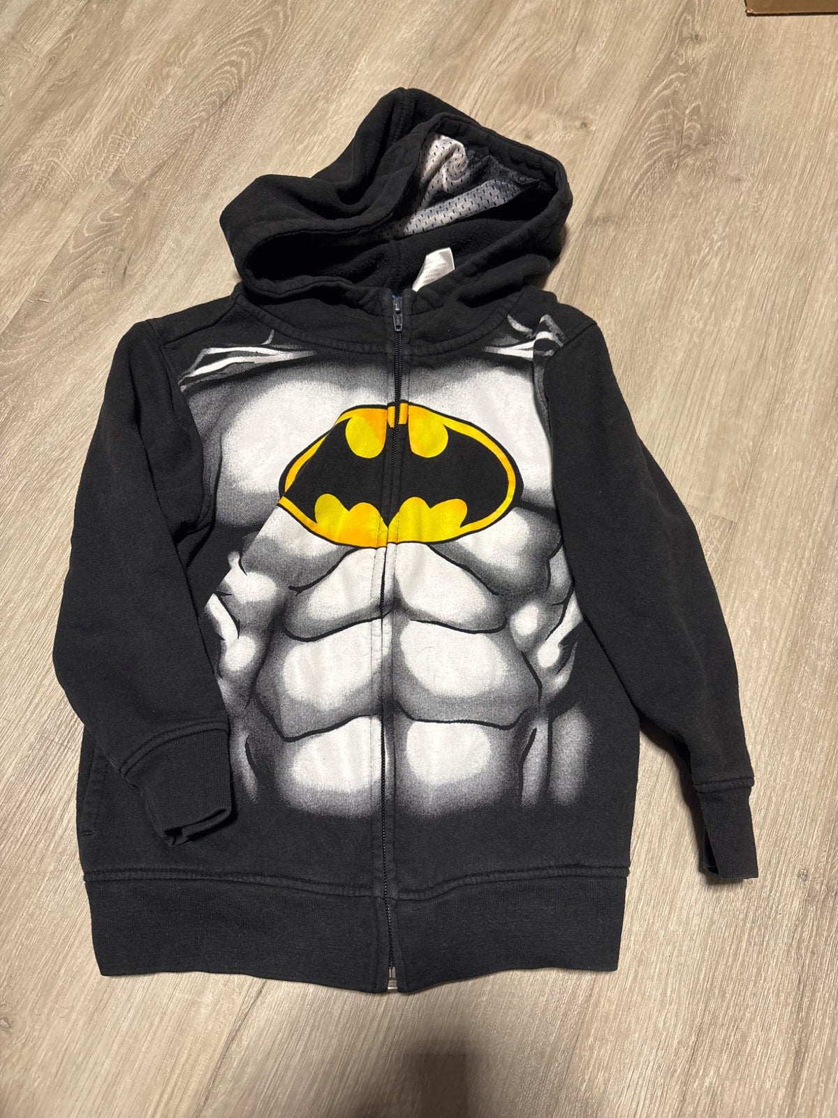 Batman Black Zip Up Sweater Size 6, Kids 6/6X