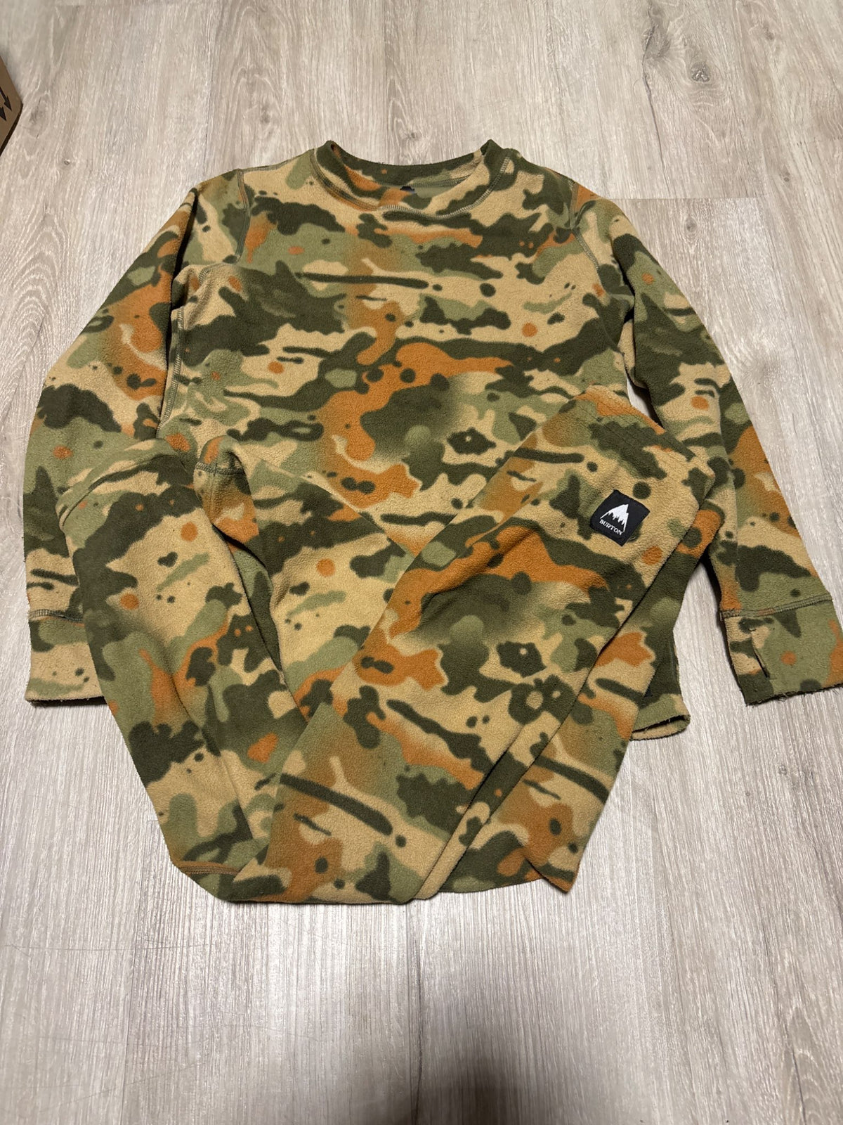 Burton Camo Baselayer Size Medium (10), Kids 10