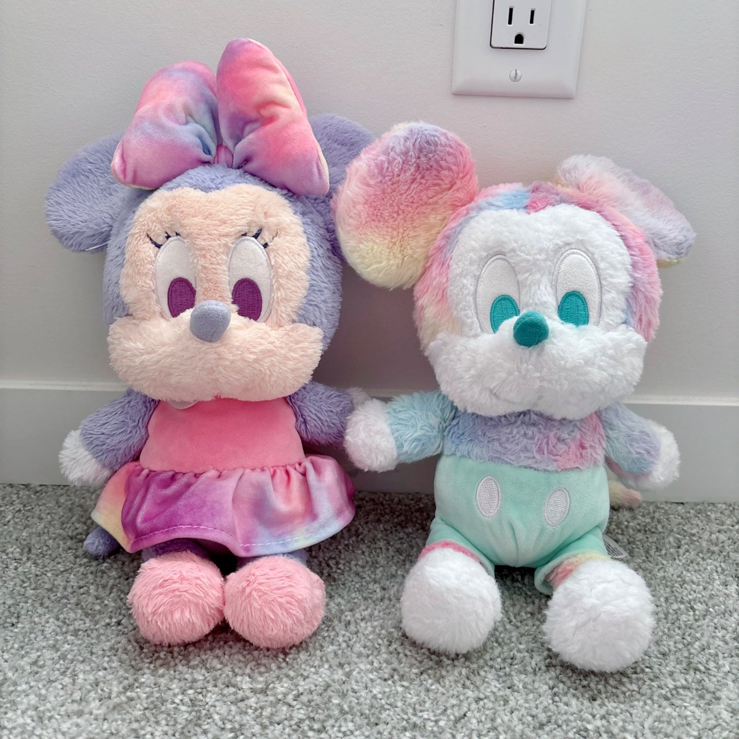 Mickey and Minnie Mouse plush toy 13”
