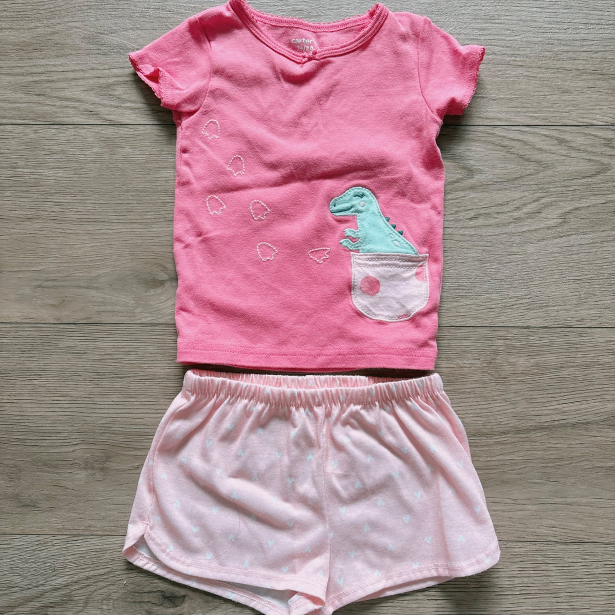 CARTERS toddler girls short-sleeved top and shorts matching set, Kids 2T