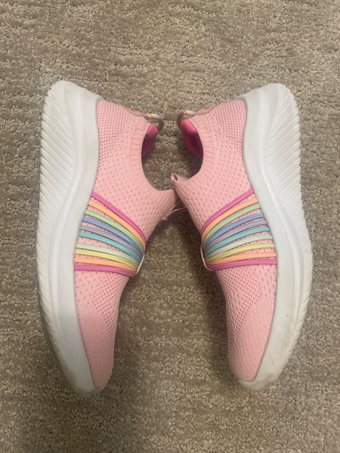 Skechers girls rainbow shoes 12.5, Shoes 12.5 (Kids:4-8yr)