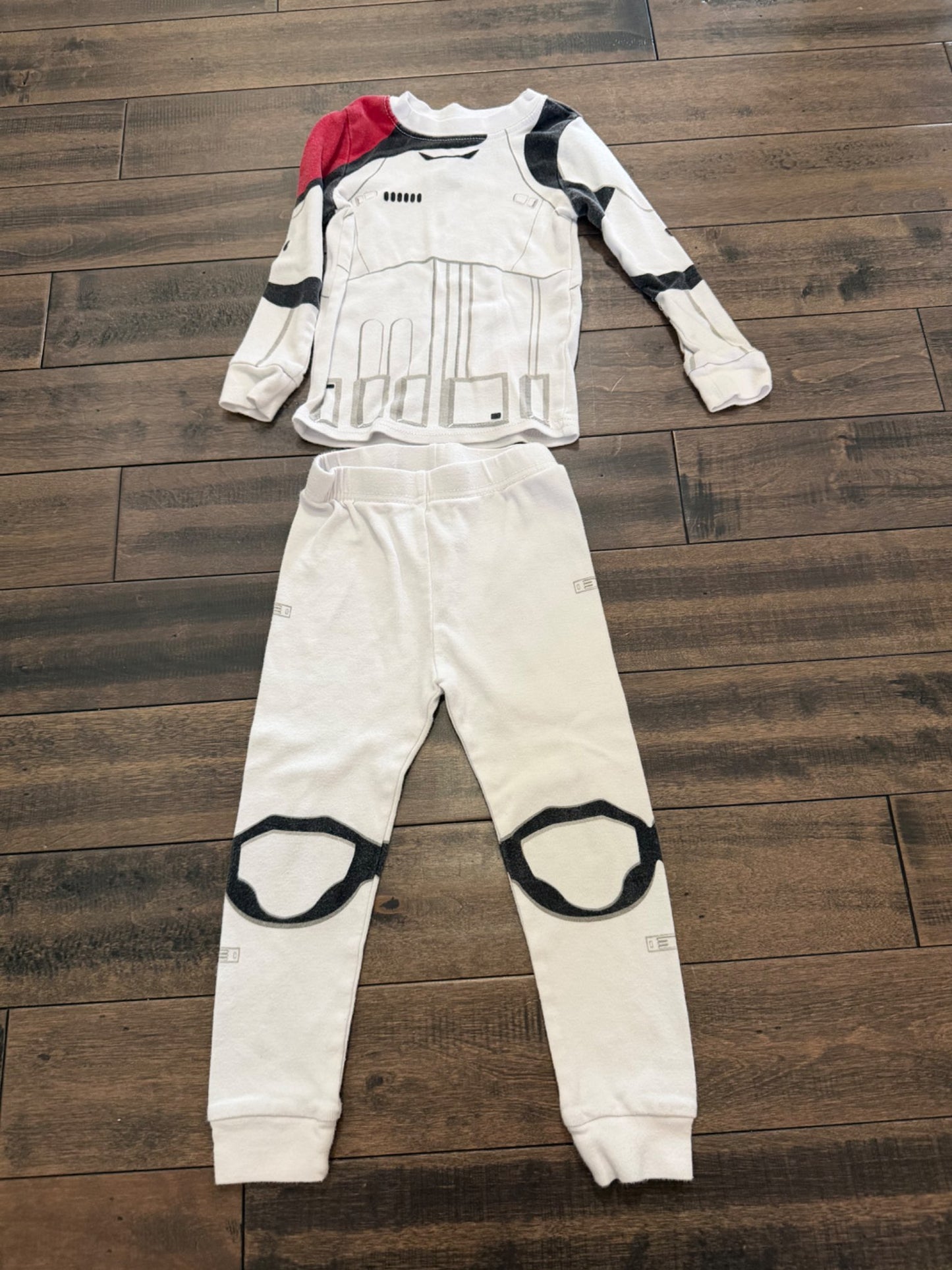 Disney store stormtrooper Jammie’s , Kids 2T