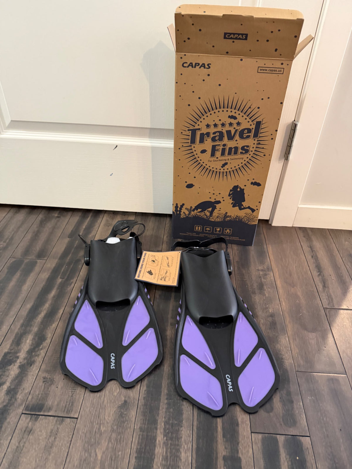 Swimming flippers