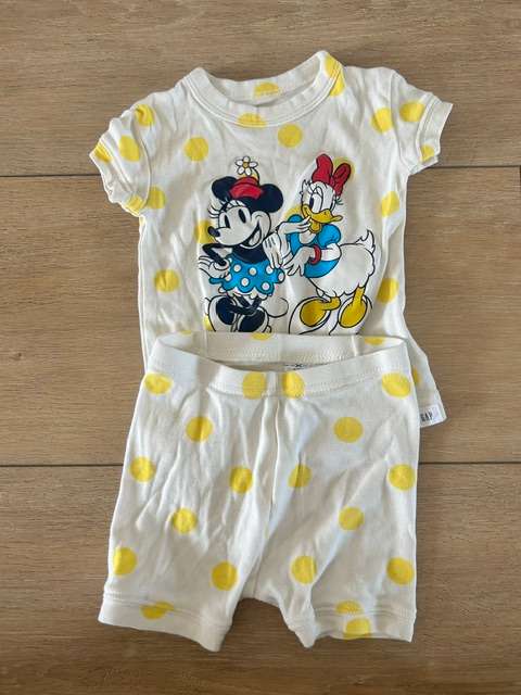 Baby Gap Disney Pajamas 6-12m, Kids 12 Month (9-12M)
