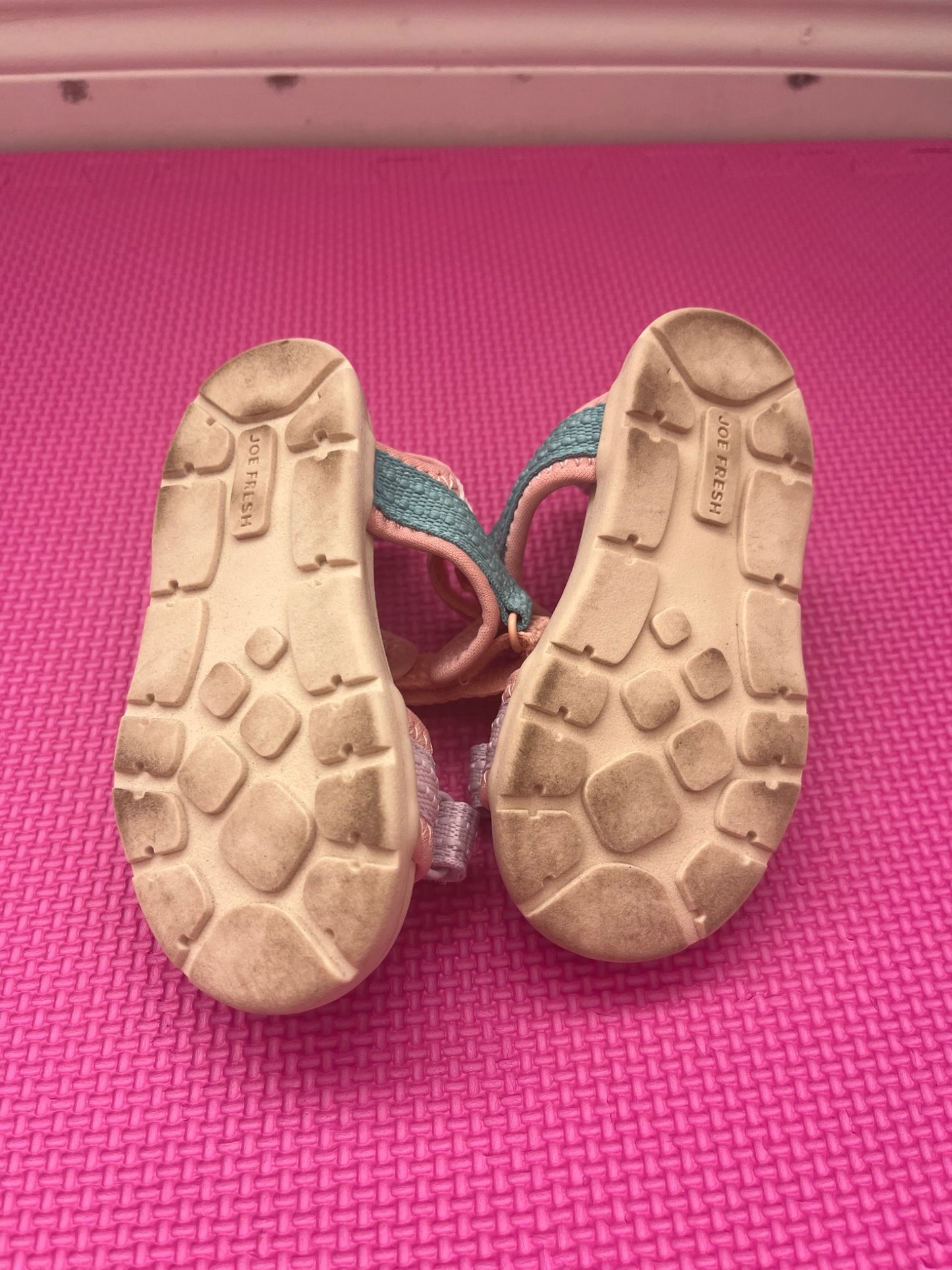 Girls Sandals , Shoes 6 (Walkers:12-24 mth)