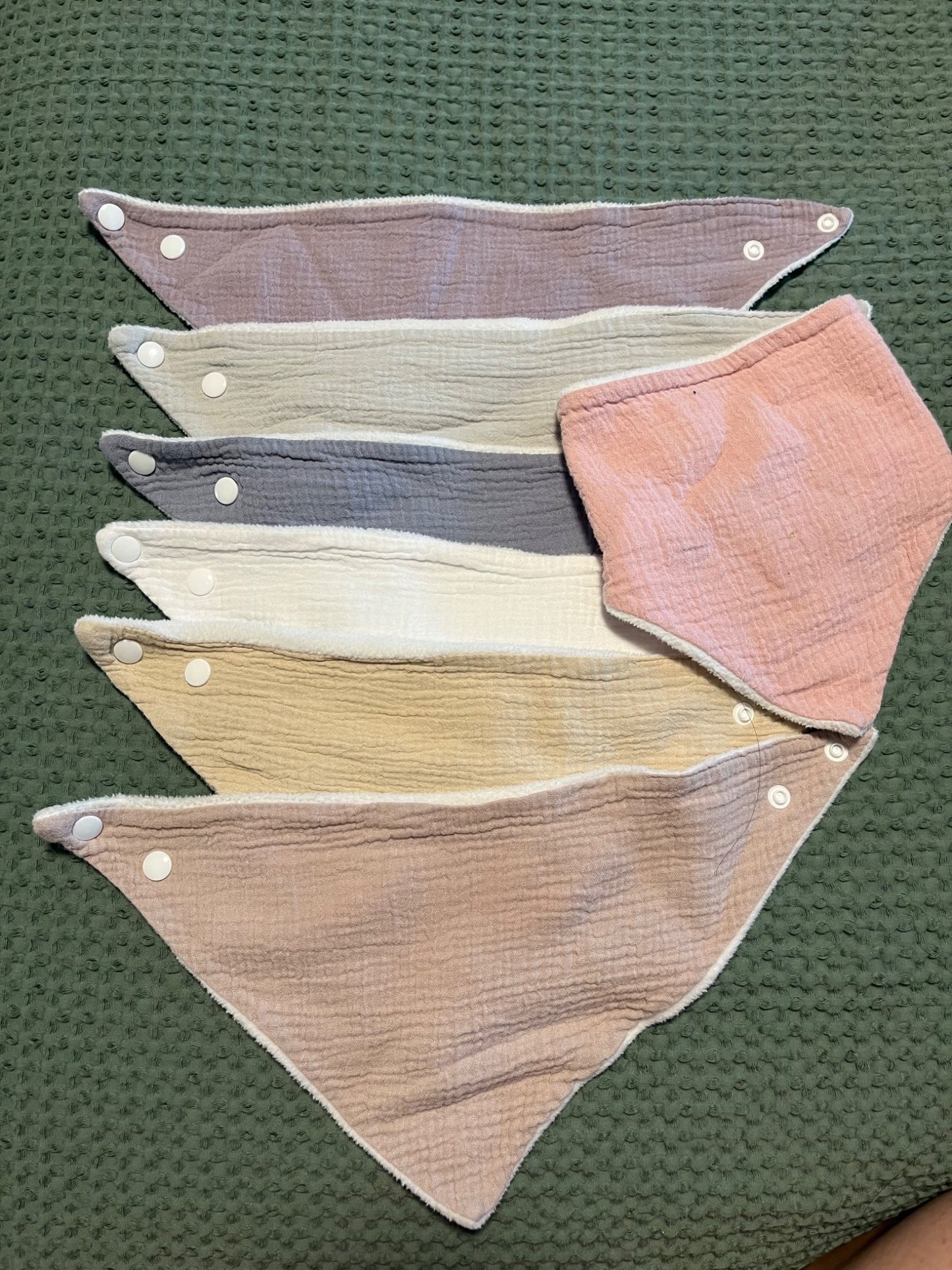 Muslin bibs