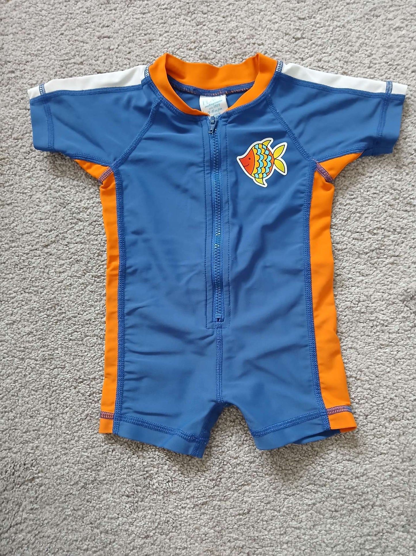 Childrens place 3 to 6 m swim suit, Kids 6 Month (3-6M)