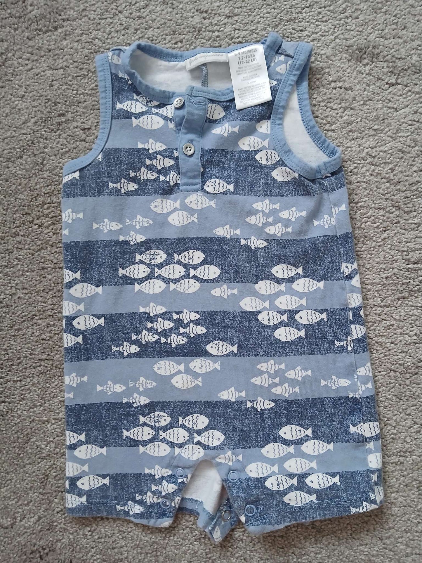 First impressions fish romper 6-9m, Kids 9 Month (6-9M)