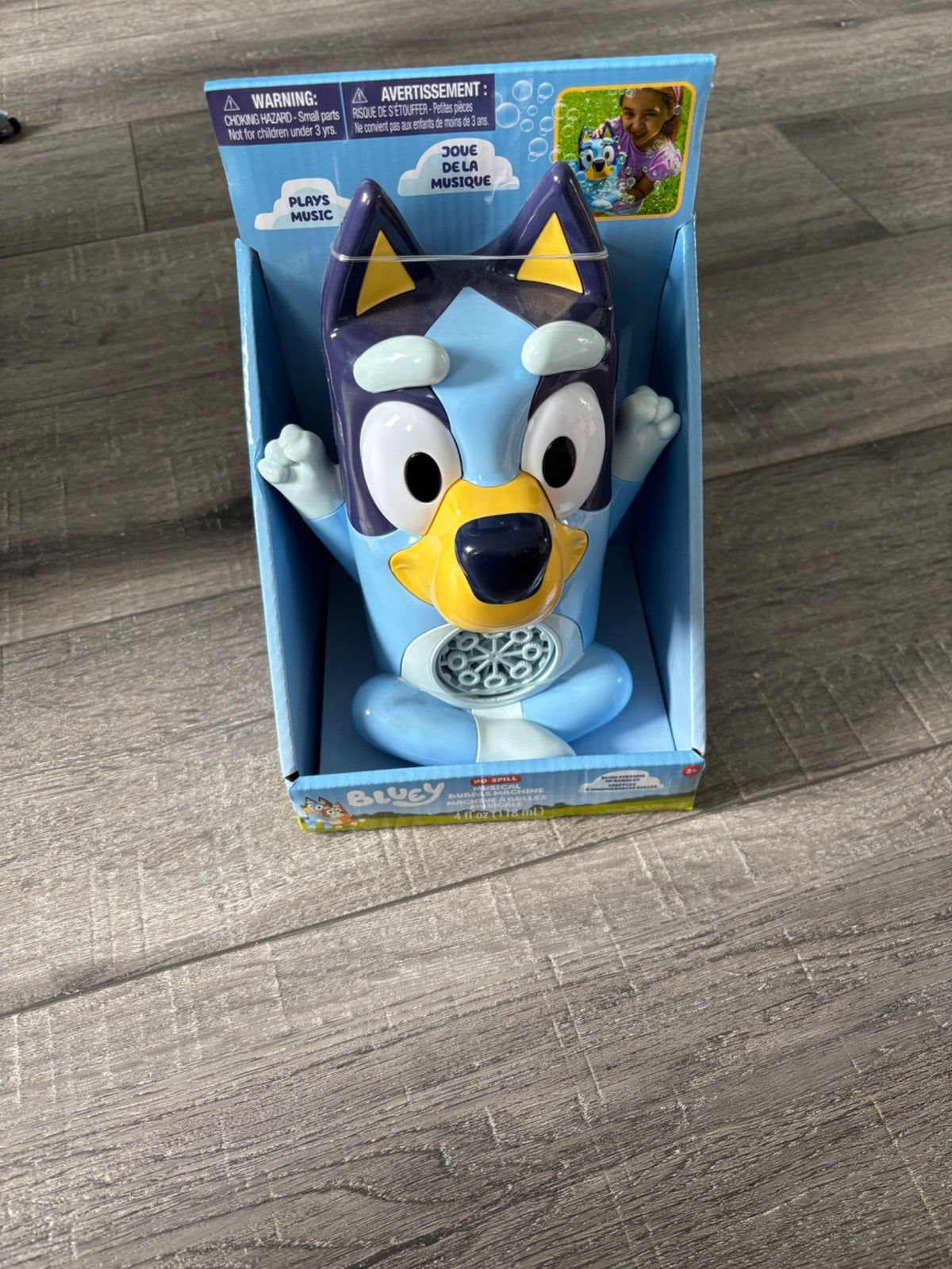 Bluey bubble machine