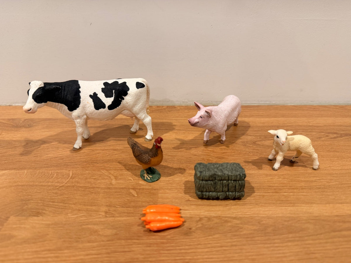 Farm animal Playset